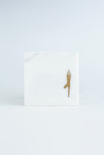 Acornalia Yog Marble Coasters Set of 4 – Premium White Marble Drink Coasters with Brass Yoga Design | Elegant Table Décor & Gift Set